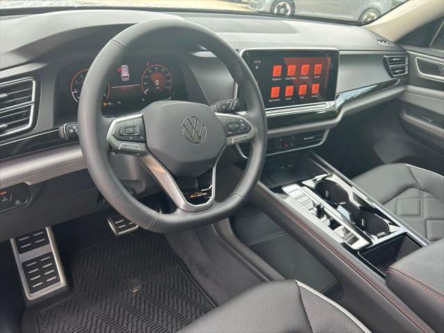new 2025 Volkswagen Atlas car, priced at $47,211