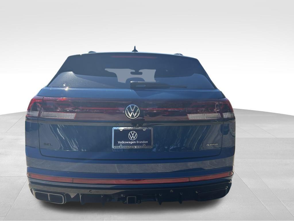 new 2026 Volkswagen Atlas Cross Sport car, priced at $49,539