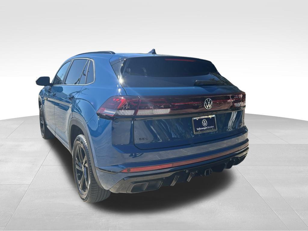 new 2026 Volkswagen Atlas Cross Sport car, priced at $49,539