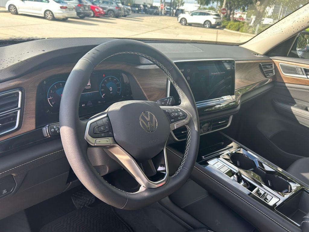 new 2026 Volkswagen Atlas car, priced at $47,638