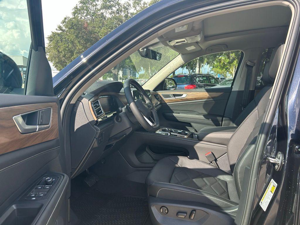 new 2026 Volkswagen Atlas car, priced at $47,638
