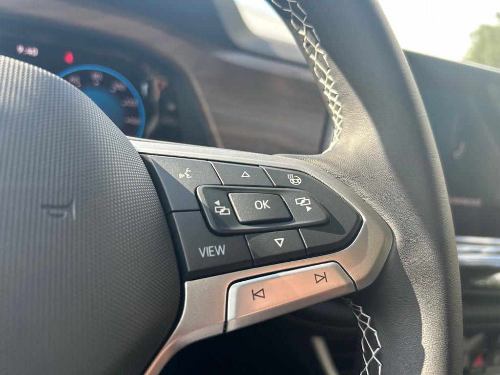 new 2026 Volkswagen Atlas car, priced at $47,638