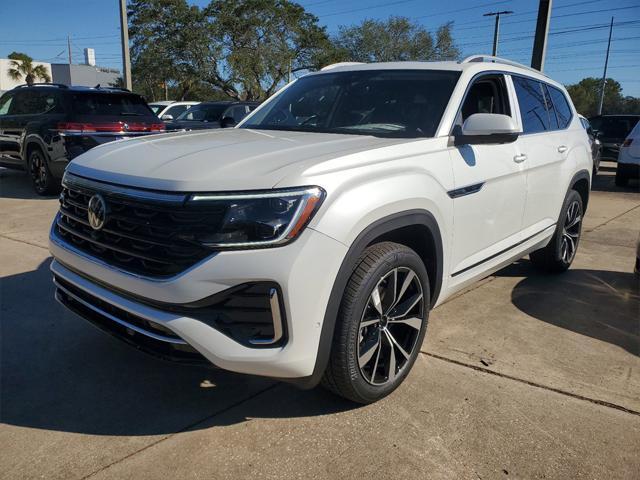 new 2025 Volkswagen Atlas car, priced at $52,421