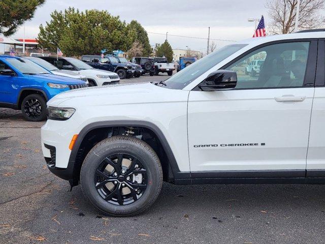 new 2025 Jeep Grand Cherokee L car, priced at $49,140