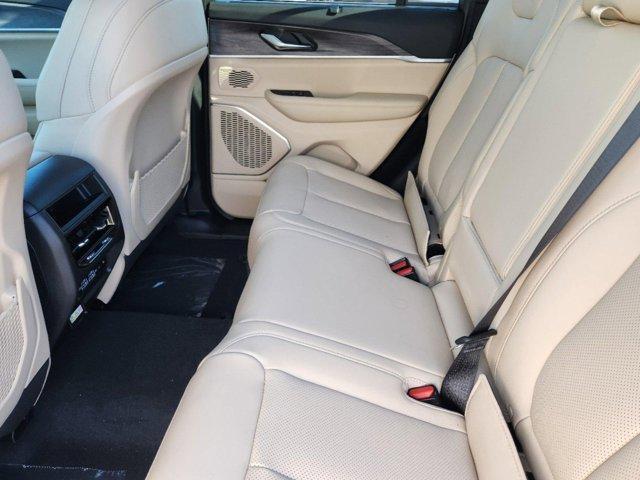 new 2025 Jeep Grand Cherokee car, priced at $53,100