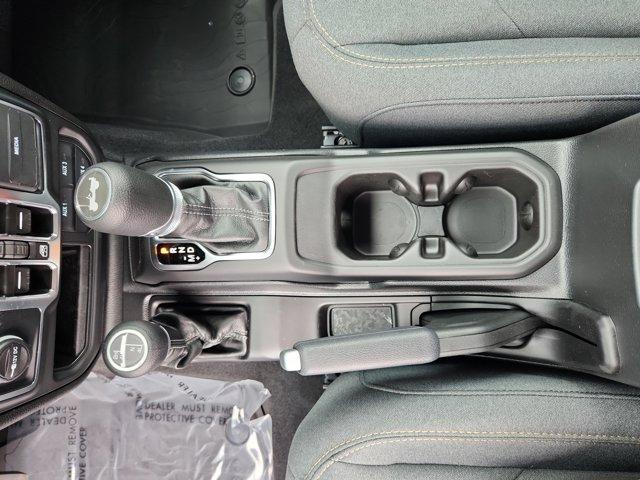 new 2025 Jeep Wrangler car, priced at $45,465