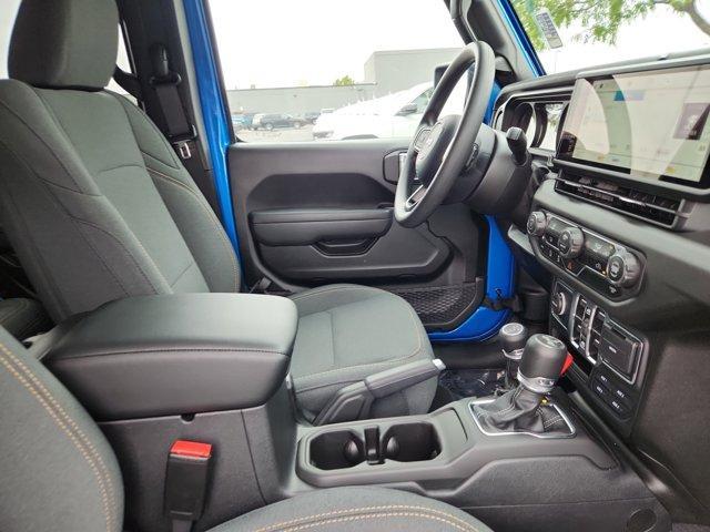 new 2025 Jeep Wrangler car, priced at $45,465
