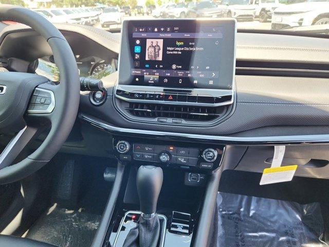 new 2025 Jeep Compass car, priced at $32,954