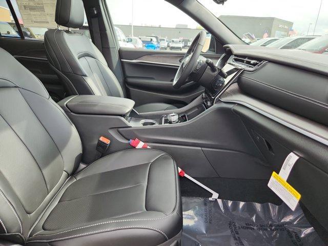 new 2025 Jeep Grand Cherokee 4xe car, priced at $60,104