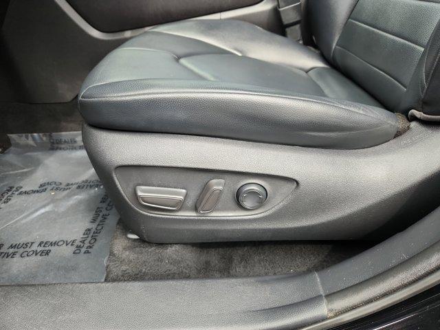 used 2021 Toyota Highlander car, priced at $34,401