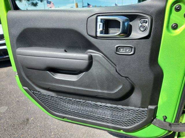 new 2025 Jeep Wrangler car, priced at $60,323