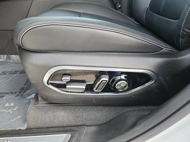new 2025 Jeep Grand Cherokee car, priced at $69,340