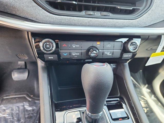 new 2025 Jeep Compass car, priced at $30,189