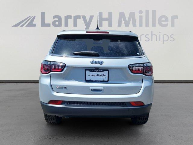 new 2025 Jeep Compass car, priced at $30,189