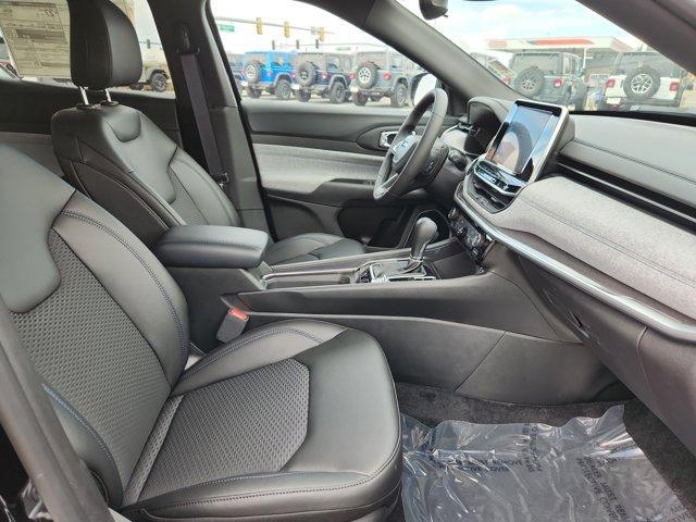 new 2025 Jeep Compass car, priced at $29,622