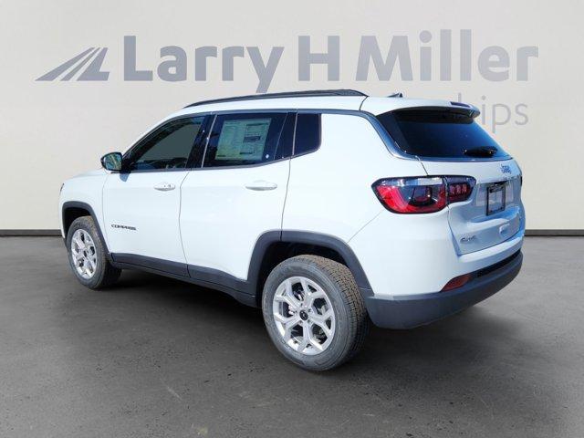 new 2025 Jeep Compass car, priced at $26,976