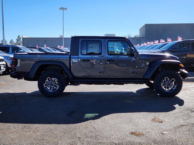 new 2024 Jeep Gladiator car, priced at $45,167