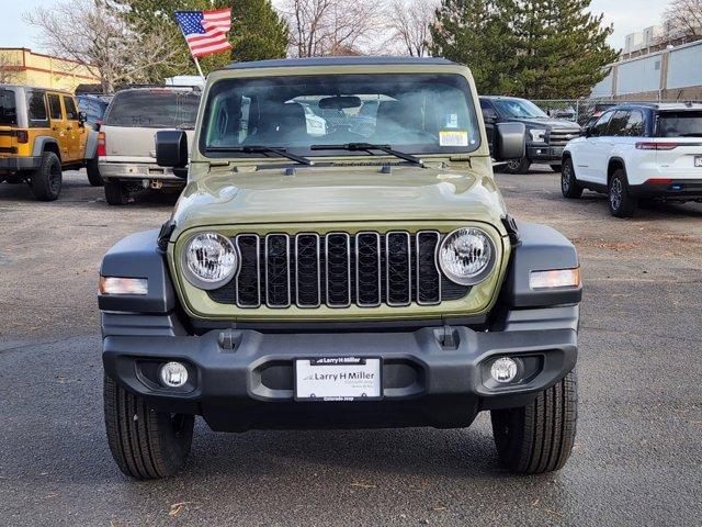 new 2025 Jeep Wrangler car, priced at $40,054