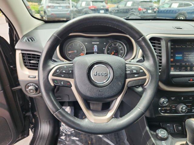 used 2015 Jeep Cherokee car, priced at $17,680