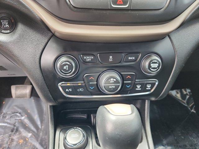 used 2015 Jeep Cherokee car, priced at $17,680
