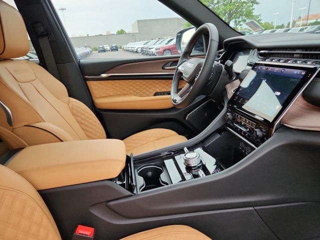 new 2025 Jeep Grand Cherokee L car, priced at $63,574