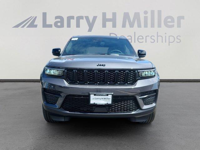 new 2025 Jeep Grand Cherokee car, priced at $45,357