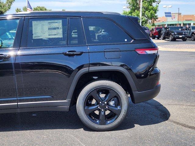 new 2024 Jeep Grand Cherokee car, priced at $49,369