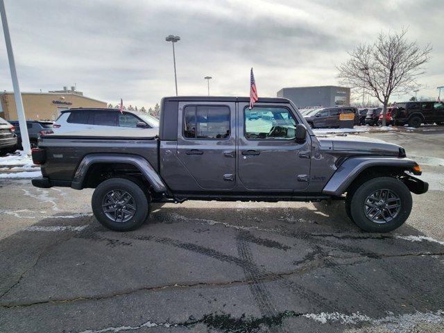 new 2024 Jeep Gladiator car, priced at $52,898