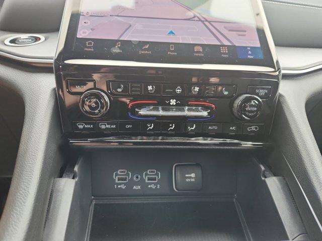 new 2025 Jeep Grand Cherokee car, priced at $51,157