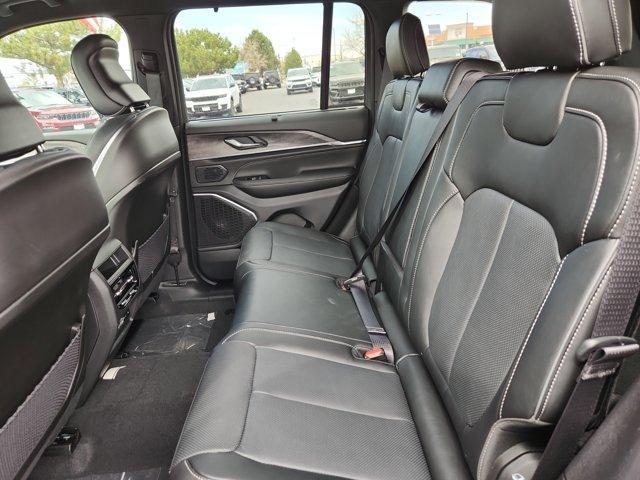 new 2025 Jeep Grand Cherokee car, priced at $63,989