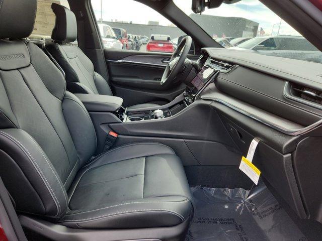 new 2025 Jeep Grand Cherokee car, priced at $63,989