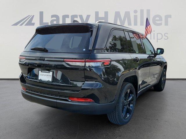 new 2025 Jeep Grand Cherokee car, priced at $45,877