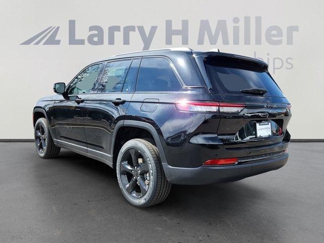 new 2025 Jeep Grand Cherokee car, priced at $45,877