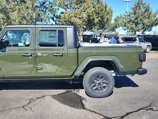 new 2024 Jeep Gladiator car, priced at $48,392