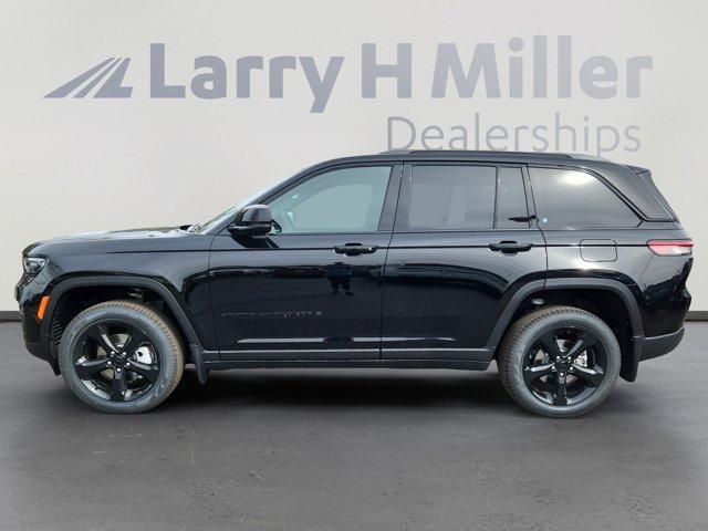 new 2025 Jeep Grand Cherokee car, priced at $52,372