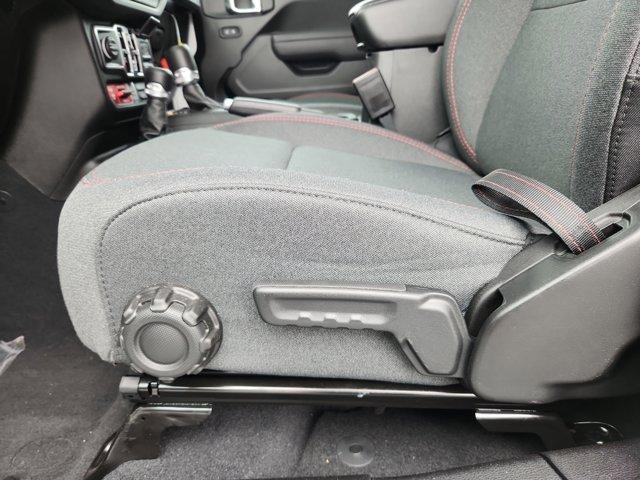 new 2025 Jeep Wrangler car, priced at $59,042