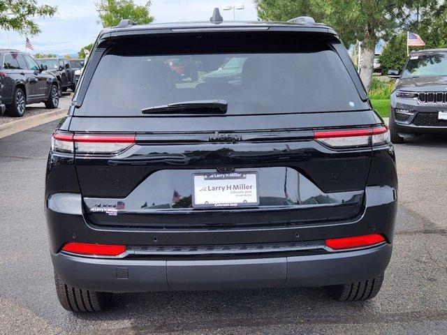 new 2024 Jeep Grand Cherokee car, priced at $45,864