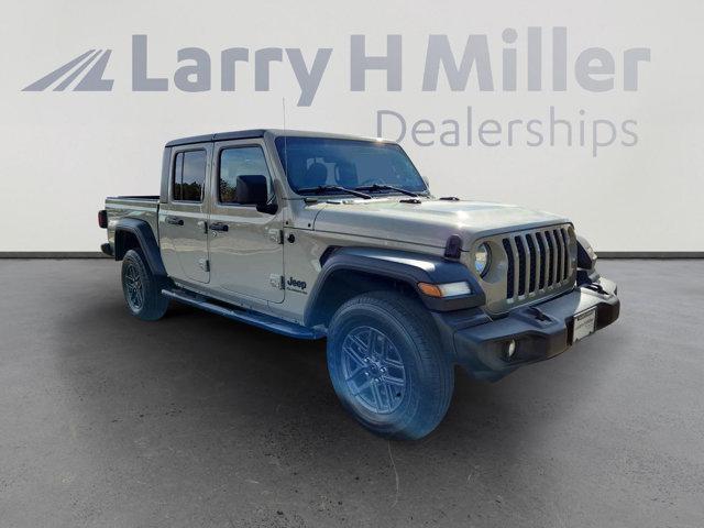 used 2020 Jeep Gladiator car, priced at $24,301