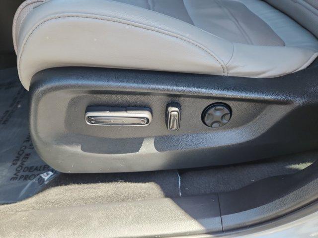 used 2020 Honda CR-V car, priced at $27,948