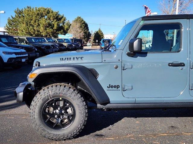 new 2025 Jeep Wrangler car, priced at $53,802