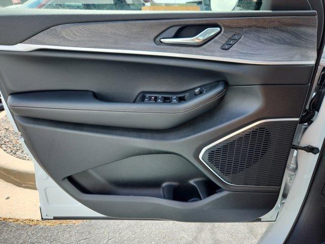 new 2025 Jeep Grand Cherokee 4xe car, priced at $59,669