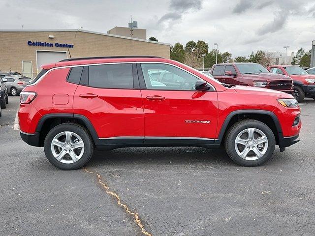 new 2024 Jeep Compass car, priced at $32,549