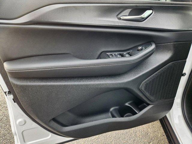 new 2025 Jeep Grand Cherokee car, priced at $43,832