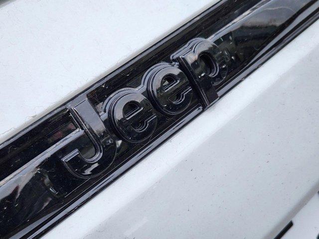 new 2025 Jeep Grand Cherokee car, priced at $43,832