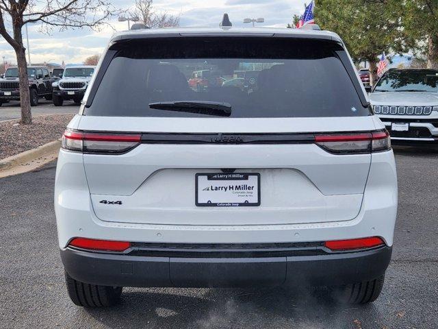 new 2025 Jeep Grand Cherokee car, priced at $45,293