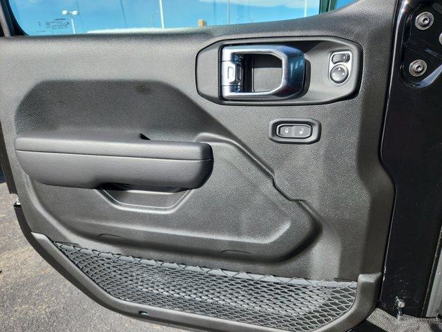 new 2025 Jeep Gladiator car, priced at $53,674