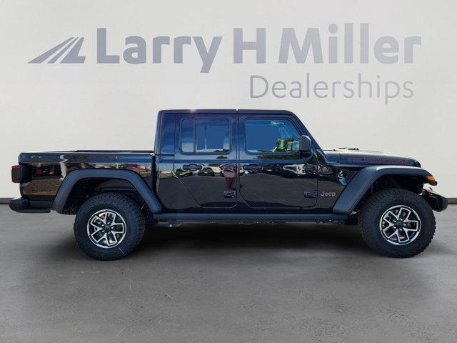 new 2025 Jeep Gladiator car, priced at $53,674