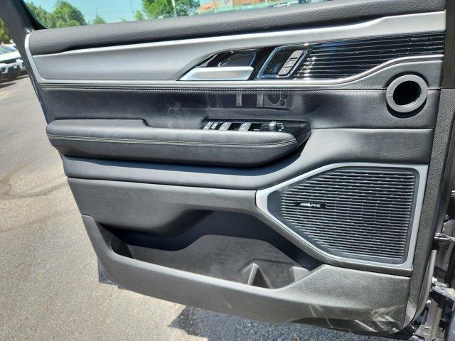 new 2025 Jeep Wagoneer car, priced at $76,394
