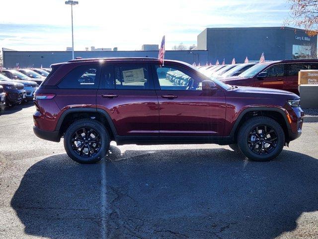 new 2025 Jeep Grand Cherokee car, priced at $45,224