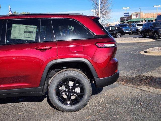 new 2025 Jeep Grand Cherokee car, priced at $45,224